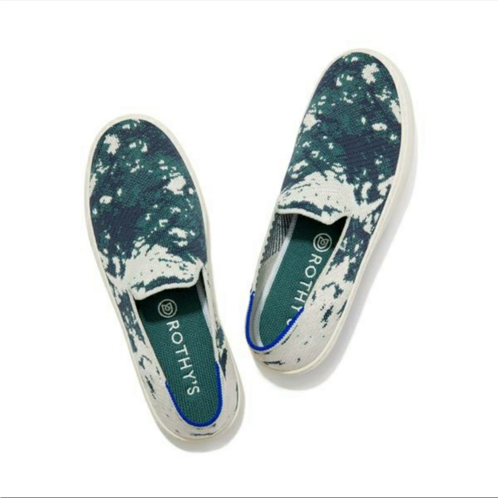 New Rothy’s Sea Green Sneakers size 6.5